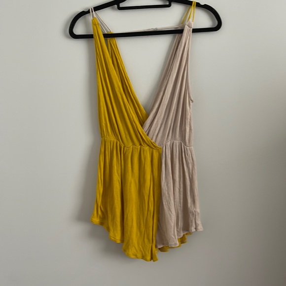 Free people top - Picture 1 of 4